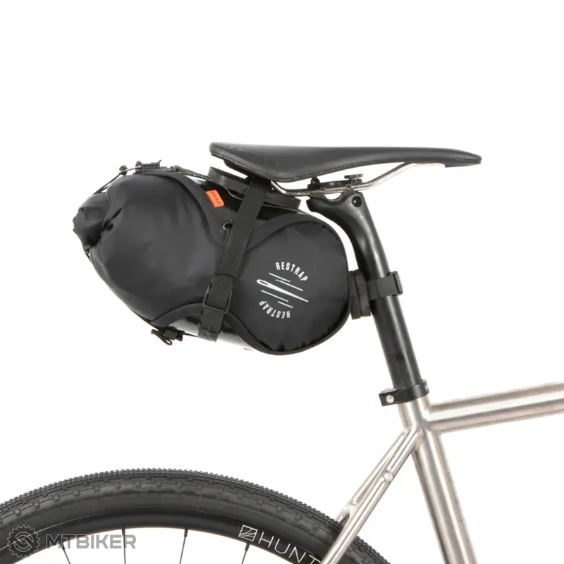 Restrap Race Saddle Bag podsedlová kapsička, 7 l, černá Levný