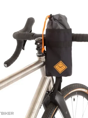Cenový Hit Restrap Stem Bag taška na řidítka, 1.1 l, černá