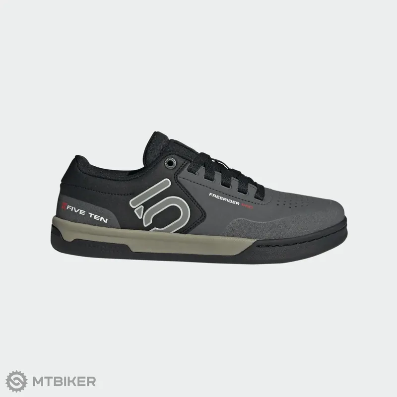 Five Ten Freerider Pro tretry, grey six/silver pebble/core black Značkový