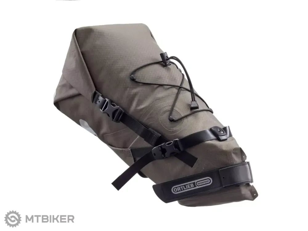 Objednat Nyní ORTLEB Seat-Pack podsedlová brašnička, 11 l, dark sand