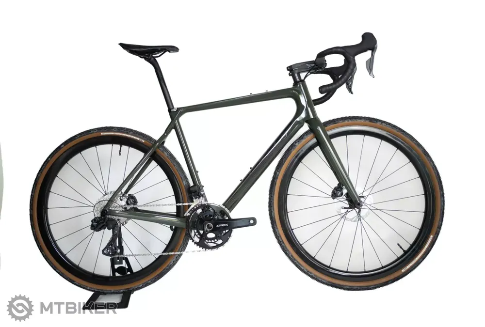 Časově Omezené TIME ADHX 45 28 kolo, gloss black/olive
