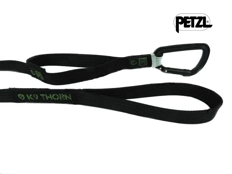 K9 Thorn vodítko s dvojitým úchopem a karabinou petzl, černé, L Nová Kolekce