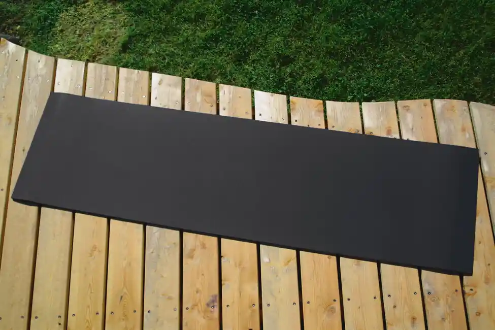 BasicNature ECO Spací podložka černá 200 x 55 x 1 cm velká Akční Nabídka