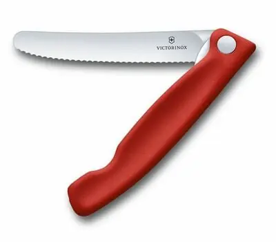 Pouze Dnes Victorinox Zavírací nůž na ovoce a zeleninu - vroubkovaná čepel Swiss Classic, červený