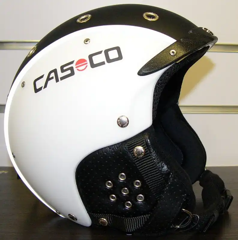 Casco SP3A RTL 2546 white/black Poslední Šance