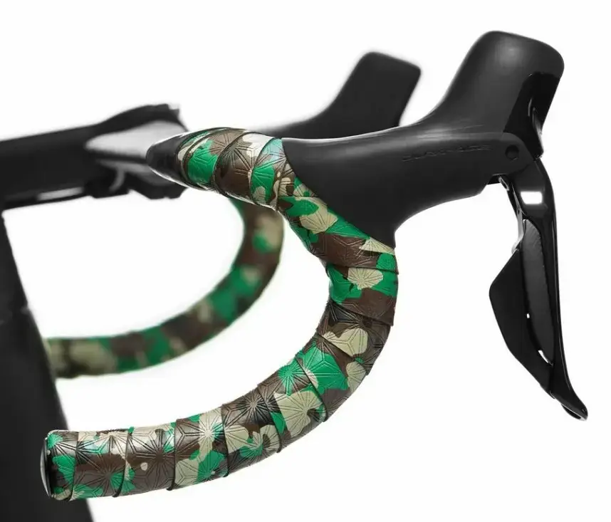 Nejprodávanější Supacaz Super Sticky Kush - Gravel Camo kamufláž