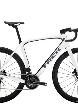 Značkový Trek Domane SLR 7 AXS Gen 4 62 bílá