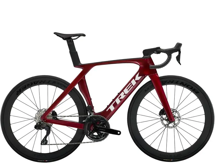 Víkendová Akce Trek Madone SL 6 Gen 7 47 červená