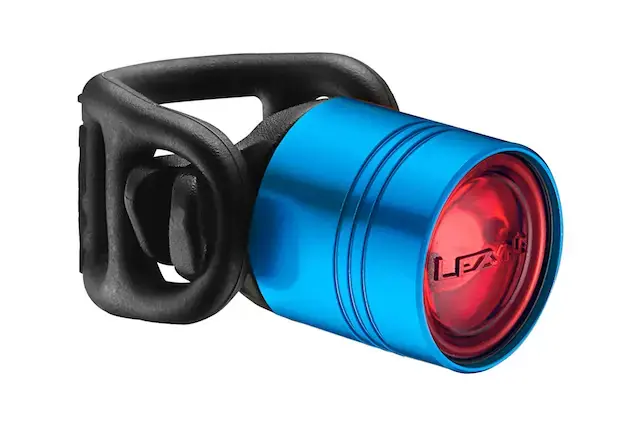 Výhodná Nabídka Lezyne LED FEMTO DRIVE REAR černá/modrá