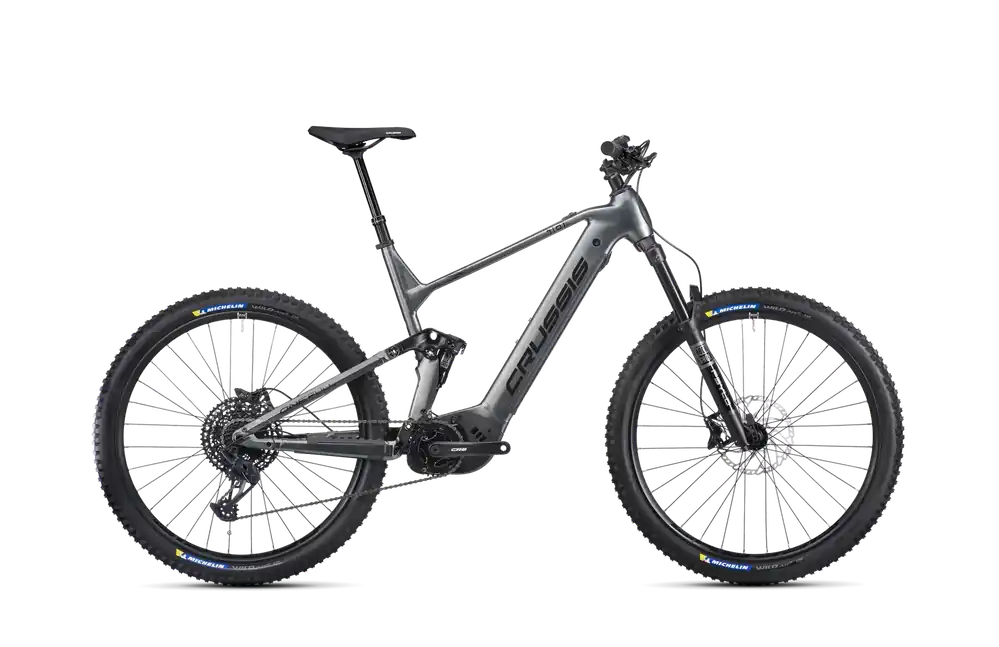 Aktuální Crussis ONE-Full 10.10-(900 Wh) 17" šedá