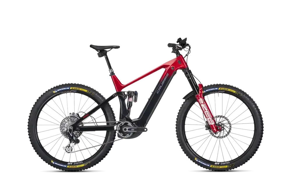 Časově Omezené Crussis e-RACE PRO 21" červená/černá