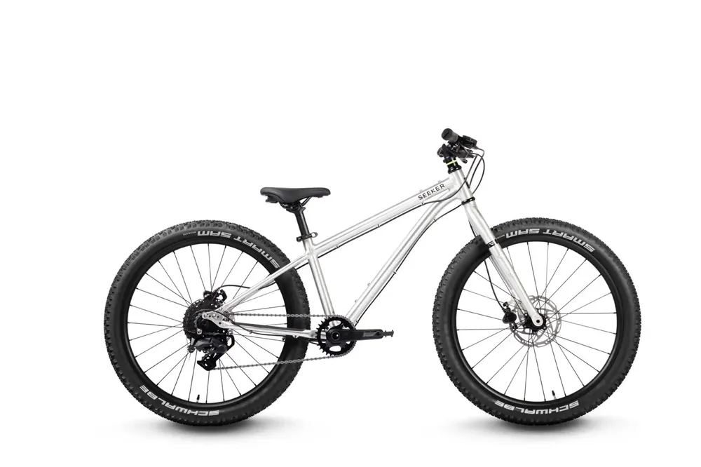 Speciální Cena Early Rider Seeker 24 24" stříbrná