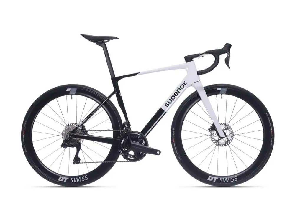 Tovární Cena Silniční kolo Superior XR 9.8 GF 2025 Gloss Carbon/Grey