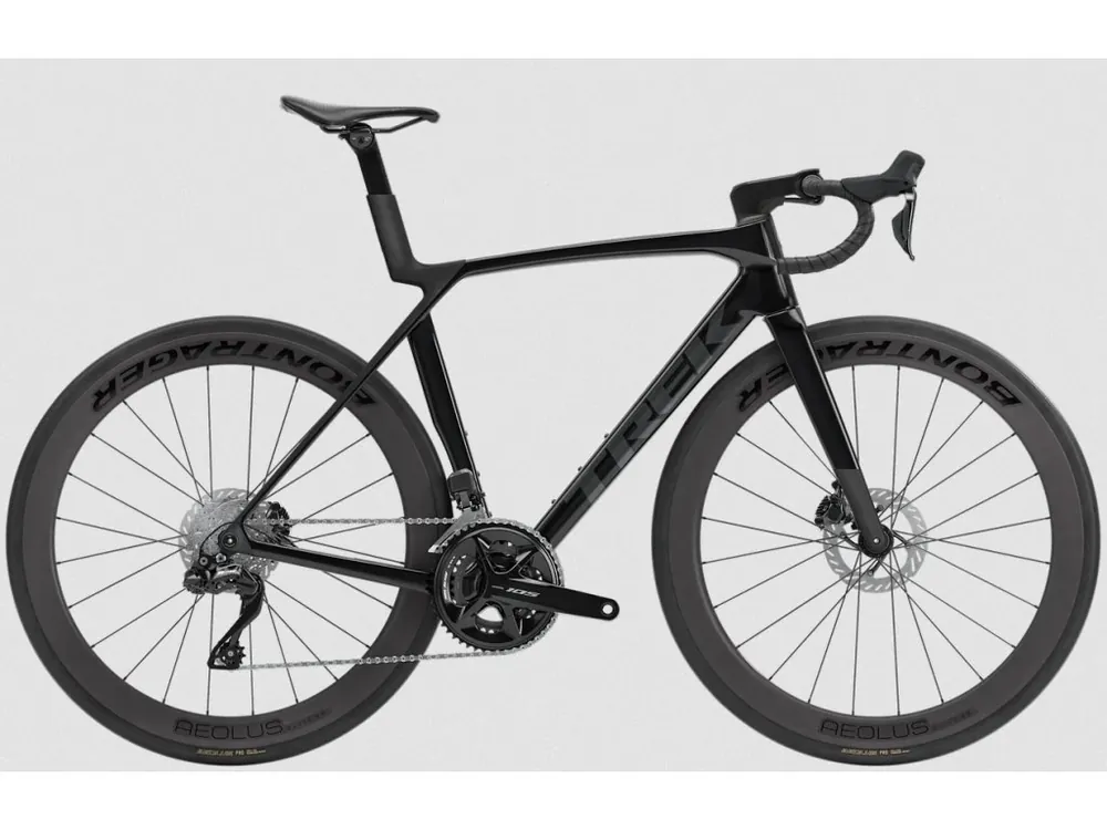 Silniční kolo Trek Madone SL 6 Gen 8 2026 Gloss Dark Star/Matte Deep Smoke Akční Cena