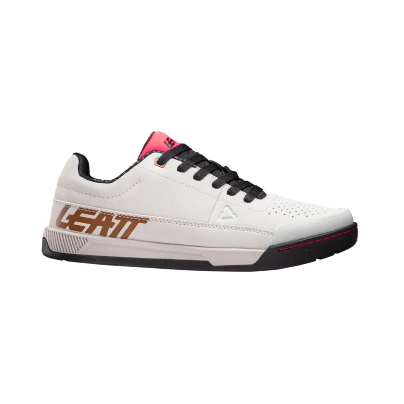 LEATT cyklistická obuv Flat 2.0 , Cream White - Varianta EU47 / CM 30 / US12 / UK11.5 Koupit Online