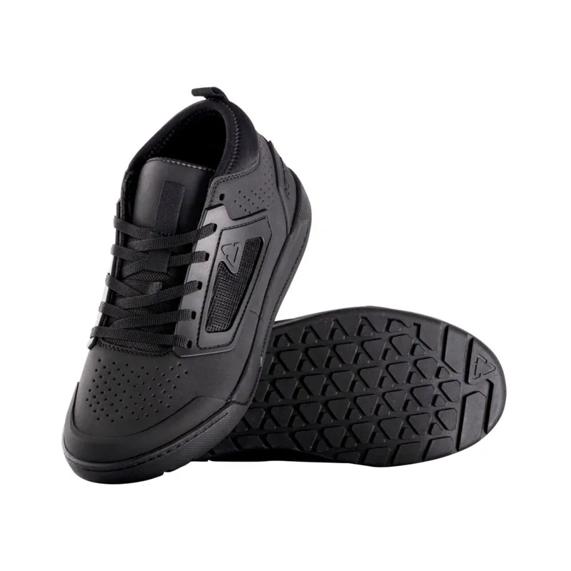 LEATT cyklistická obuv Flat 3.0 , Black - Varianta EU44.5 / CM 28.5 / US10.5 / UK10 Nejlepší Volba